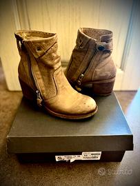 Stivaletto Nero Giardini beige