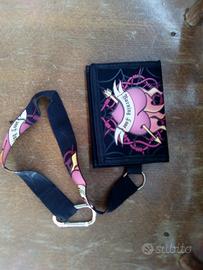 portafoglio con teschio 