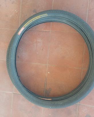 coppia di gomme da strada 26