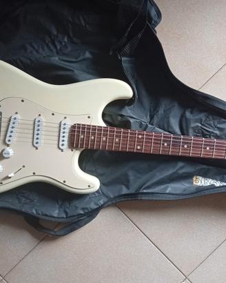 chitarra elettrica sx