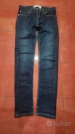 Jeans Levis