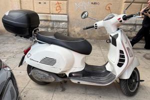 Vespa GTS 300 super 2010