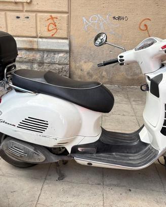 Vespa GTS 300 super 2010