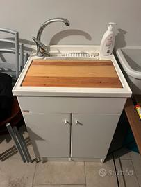 Lavatoio per lavanderia