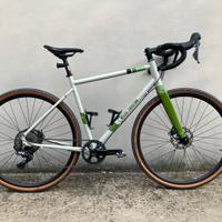 Wilier triestina Jaroon gravel in acciaio