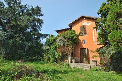 VILLA SINGOLA A BORGO D'ALE