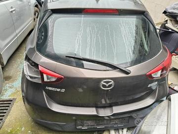 MAZDA 2 RICAMBI