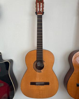 Chitarra bulgara