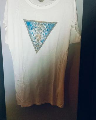 T-shirt donna taglia S Guess 