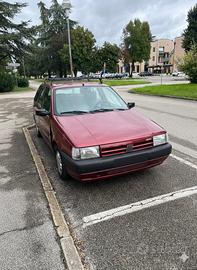 Auto d’epoca fiat tipo 1991