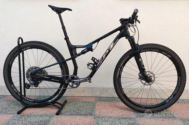 MTB Full 29" Tg. L