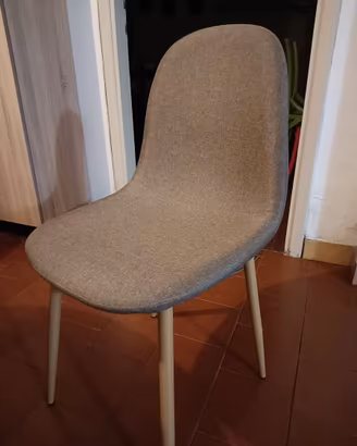 Tavolo e sedie