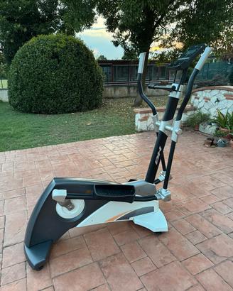 Ellittica BH Fitness i.Brazil i.Concept