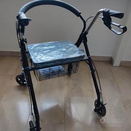 Girello deambulatore
