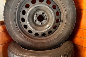 Ruote complete Michelin Agilis Alpin 215/60 R17C
