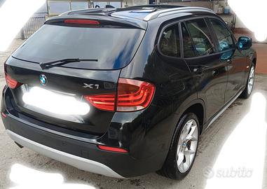 BMW X1 ELETTA LUSSO FULL OPTIONAL 