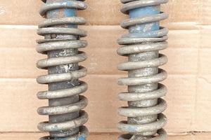 Ammortizzatori per carrello barca o appendice