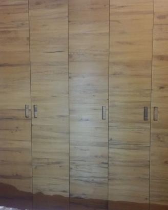 armadio laminato ante rovere vecchio con specchio