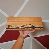 Tagliere di legno e resina 