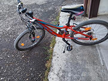 Bici in alluminio rock machine 