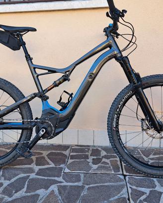 E bike Levo Turbo Specialized