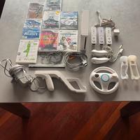Console Wii+Controller+8 Giochi+Accessori
