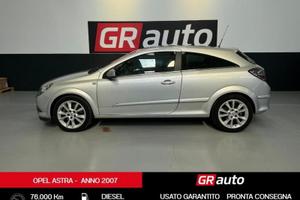 Opel Astra GTC 1.9 cdti Cosmo 6m