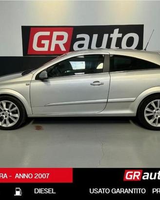 Opel Astra GTC 1.9 cdti Cosmo 6m
