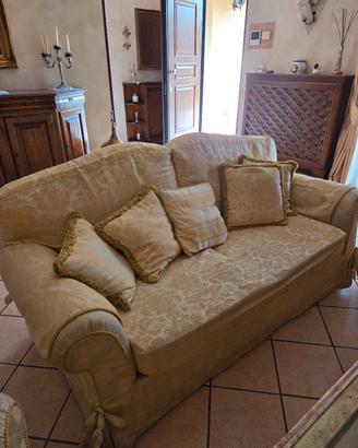 divano, poltrone e tavolino