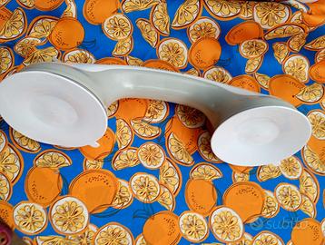 Maniglia a ventosa per ausilio anziani disabili