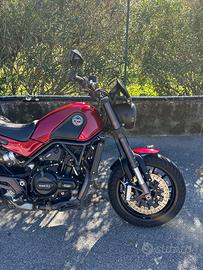 Benelli Leoncino 500 (2019), pronto all’uso