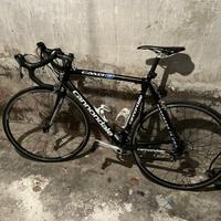 Cannondale CAAD8 Shimano 105 Fulcrum