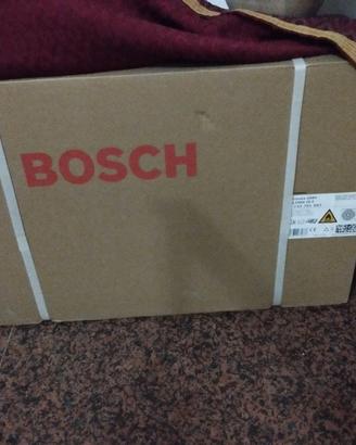Ragazzo vende climatizzatore Bosch