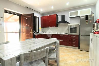 PORZIONE DI BIFAMILIARE A ISOLA DI CAPO RIZZUTO