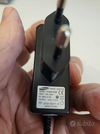 Alimentatori di cellulari e altro usati