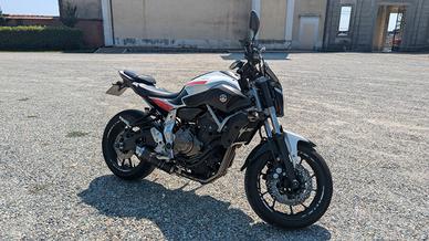 Yamaha MT-07 - SCARICO ROADSITALIA