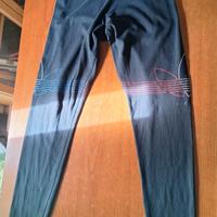 Leggins neri Adidas in cotone logo multicolore