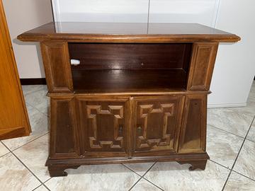Mobile in legno stile classico porta TV / multiuso