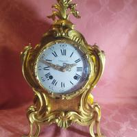 orologio da tavolo in bronzo dorato,stile luigi xv