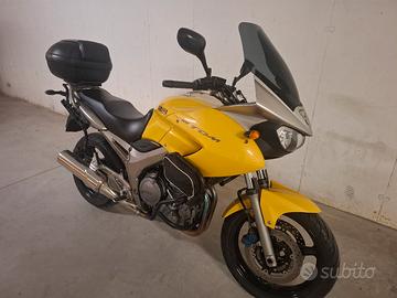 YAMAHA TDM 900