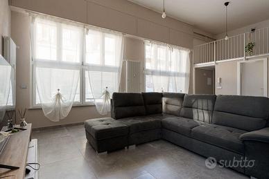 MOBILI PER ARREDARE CASA