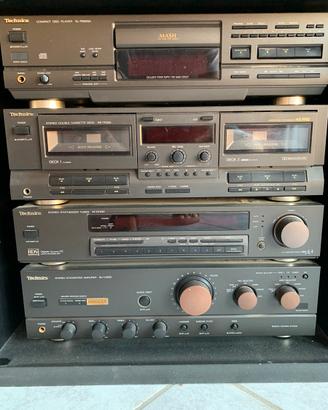 Hi-FI TECHNICS