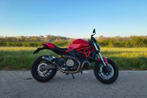 Ducati Monster 821 stripe vendooscambio