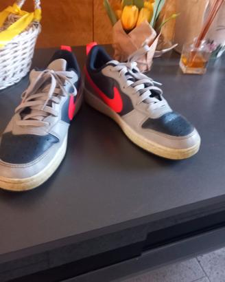 scarpe Nike numero 38 e mezzo