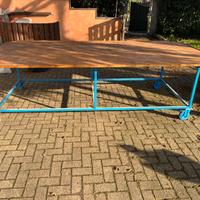 Carrello con pianale