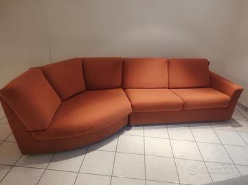 Divano a 4/5 Posti con Chaise Longue a Sinistra