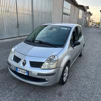 Renault Modus 1.2 16V Dynamique GPL AUTOMATICA