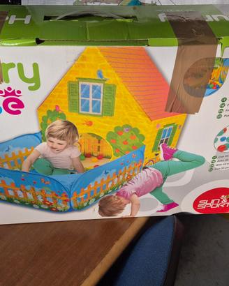 Casetta palline bambini