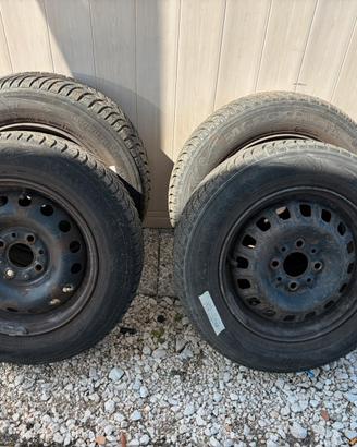 Gomme invernali misura 155/70/R13  75T
