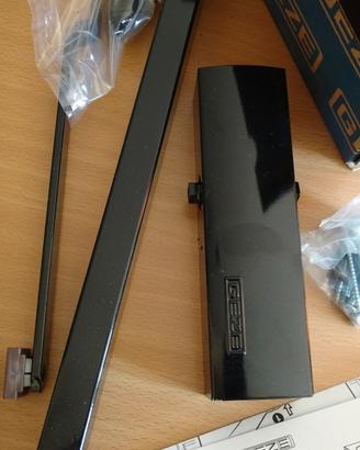 Chiudiporta GEZE TS1500